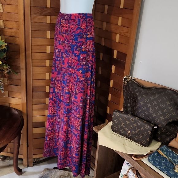 Lue la roe brand Maxi skirt - Picture 3 of 10